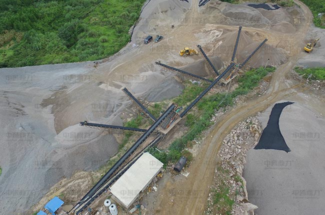 ���Ϗ��ҽ�r(sh��)�a(ch��n)300���Z��ʯ�C(j��)��ɰ���a(ch��n)��