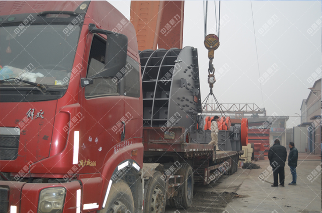 ���l(xi��ng)�����l(f��)���Q�ڵ�ɰʯ�����a(ch��n)���O(sh��)��