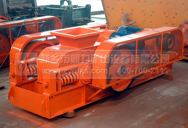 ��݁����C