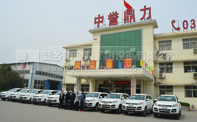 ���u(y��)����