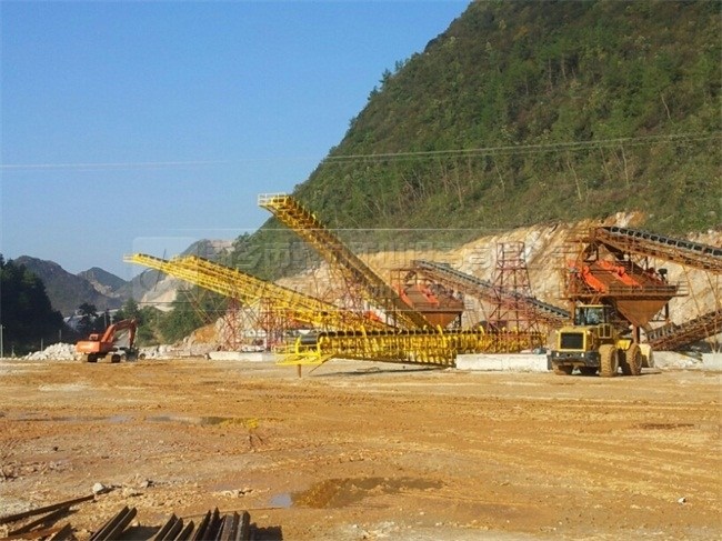 �F�ݻ�ˮɽ������r(sh��)�a(ch��n)800-1000��ɰʯ���a(ch��n)��